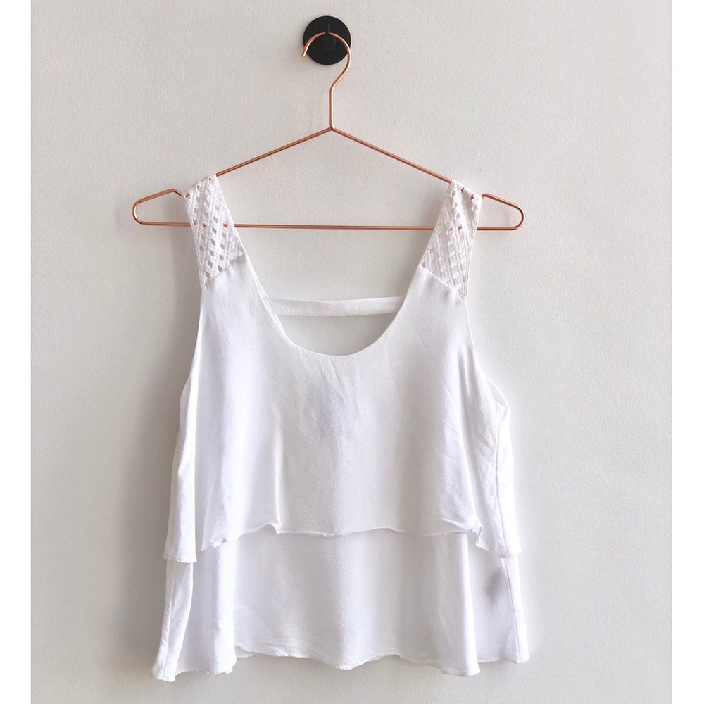 ANTHROPOLOGIE HD in PARIS Flutter Top White Size 4